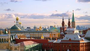 Kremlin--moscow--russia-133804831-597a7129396e5a00114bb330.jpg